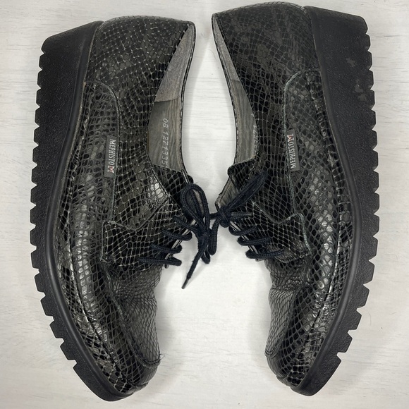 Mephisto Black Lug Sole Platform Loafer - Picture 3 of 8